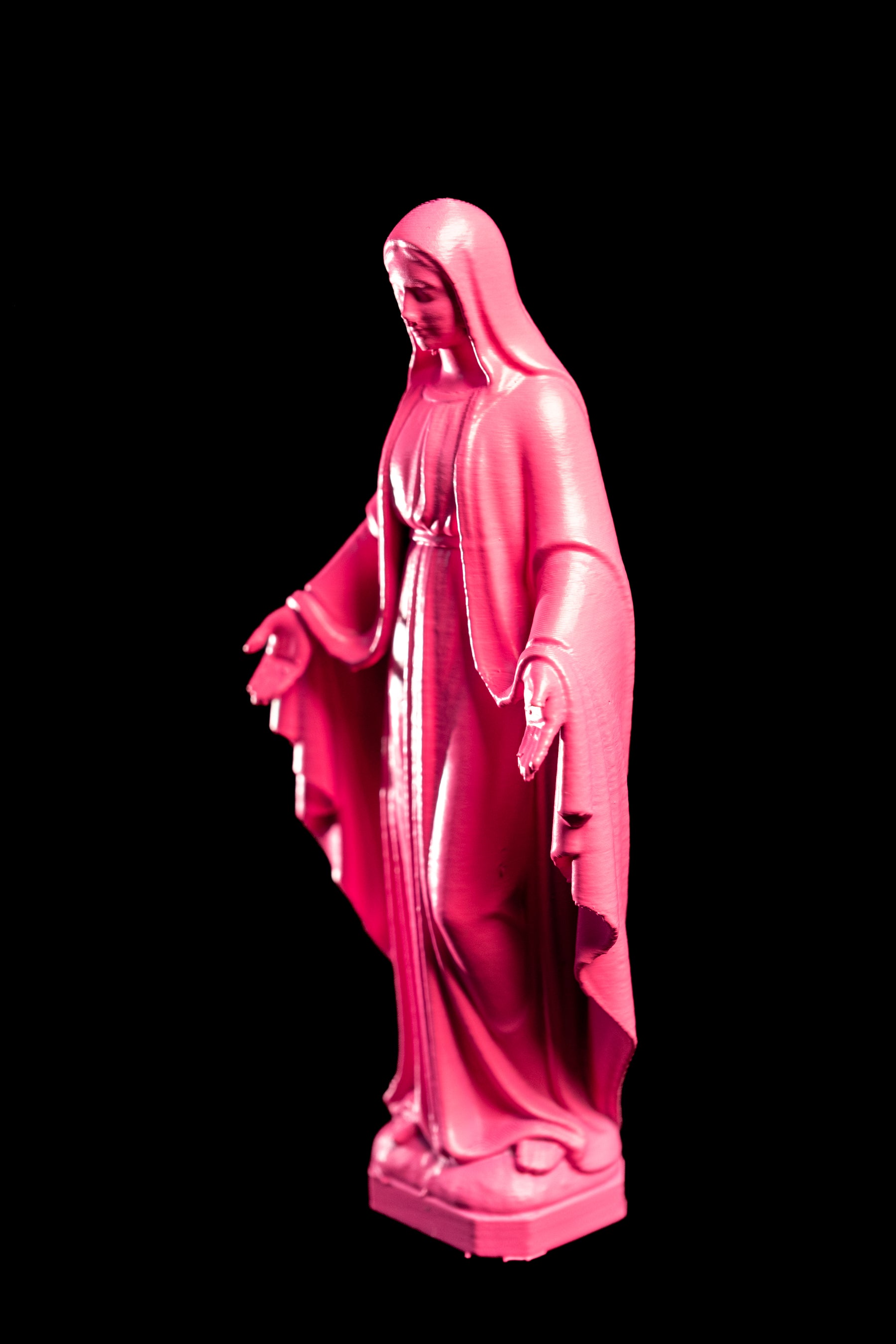 Figurine Vierge Pop rose bonbon